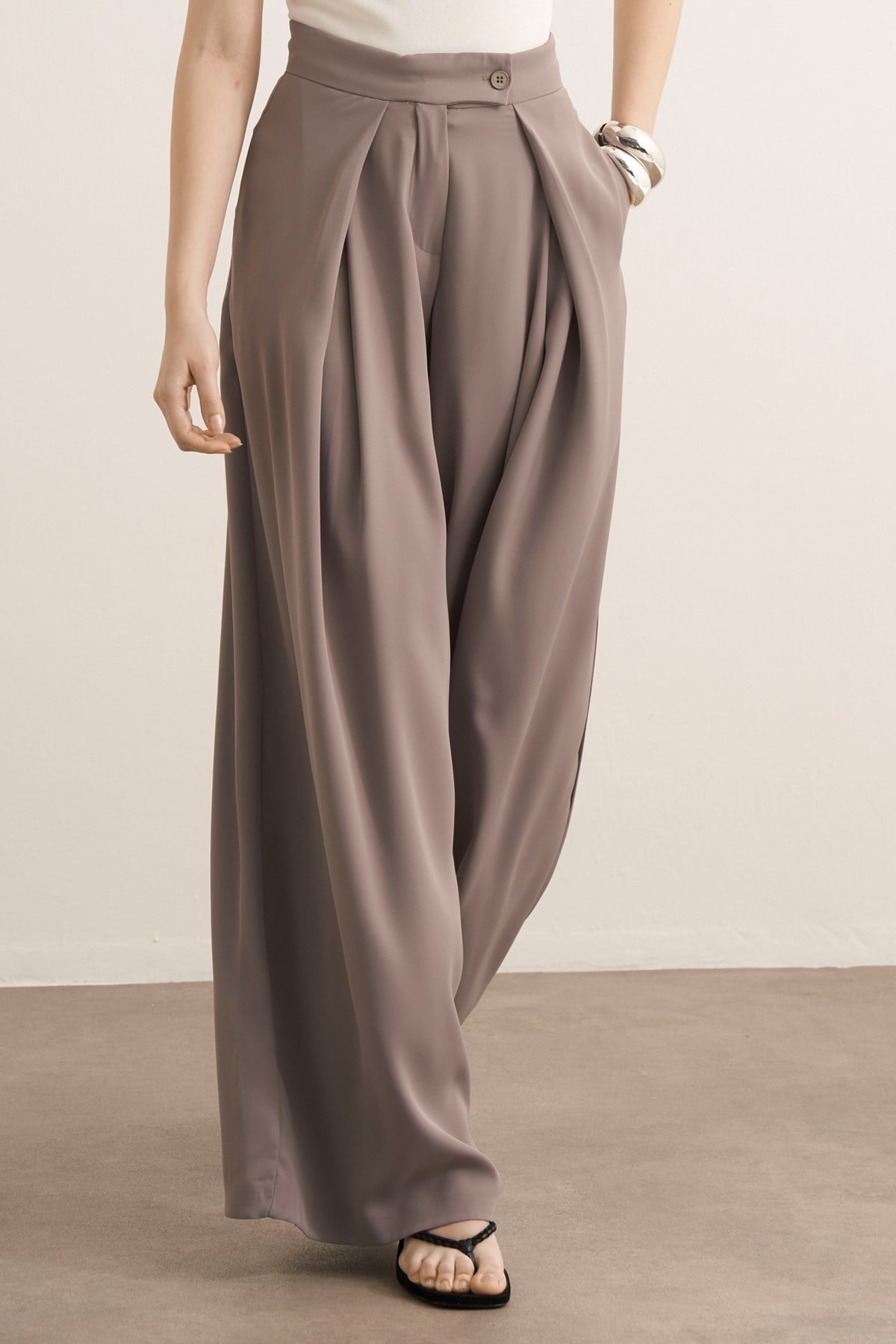 Leona Ruffle Wide Leg Pants Cool Mink