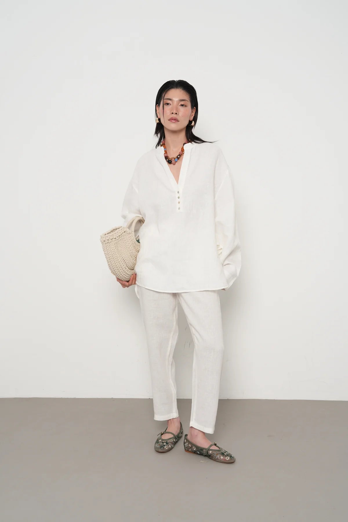 Linen blouse white