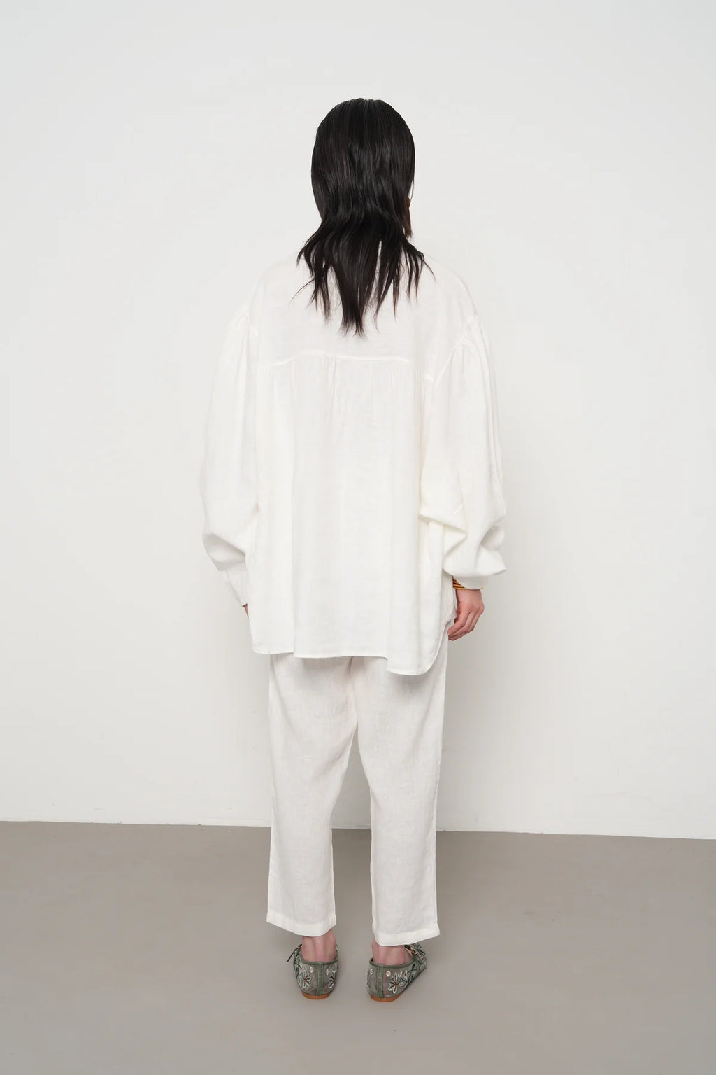 Linen blouse white