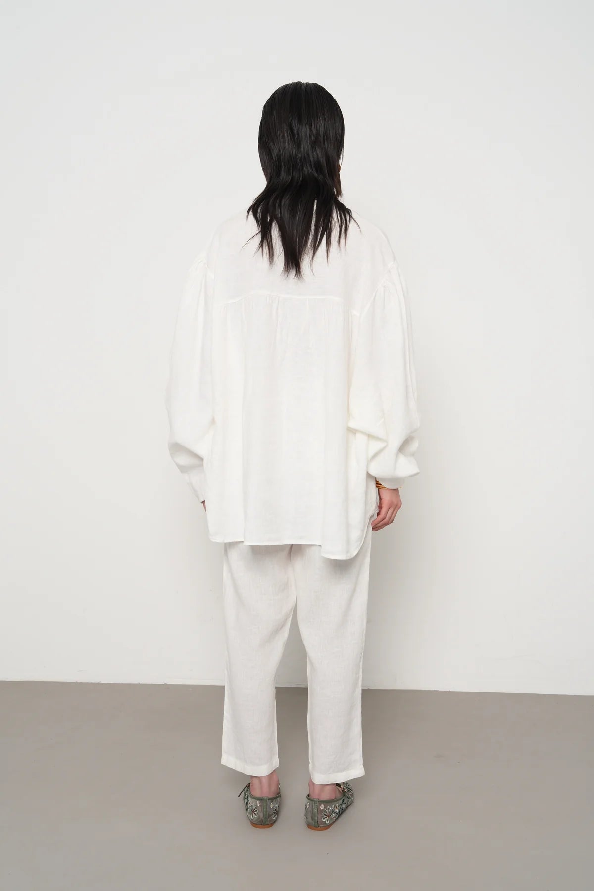 Linen blouse white